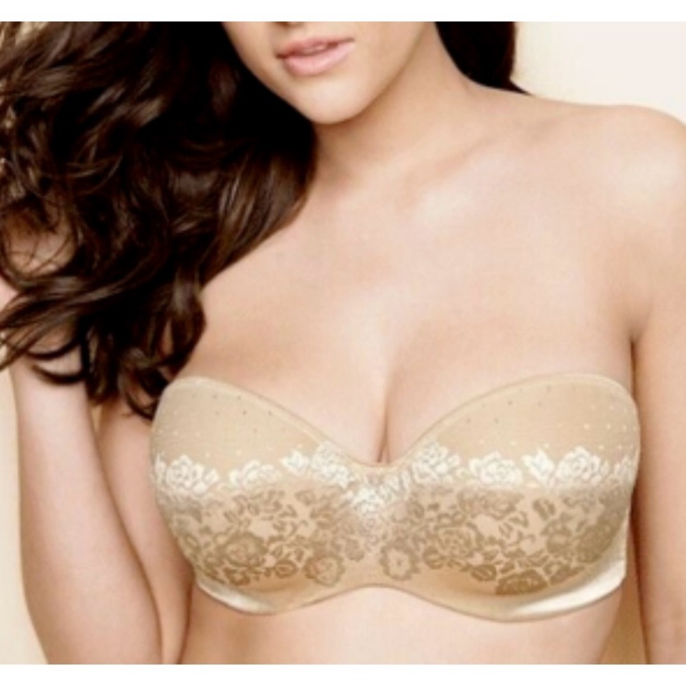 Soma Stunning Support Strapless Bra 40D Tan Satin Cup
No Straps
Underwire